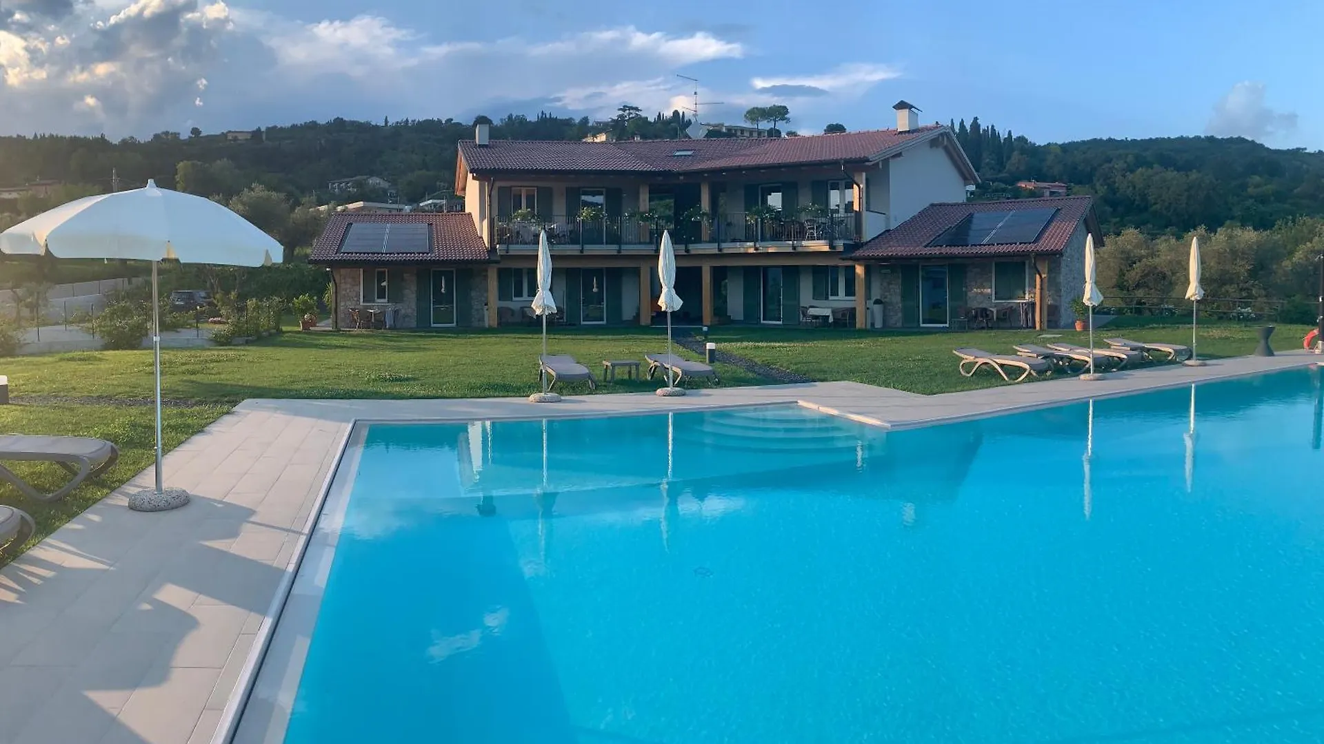 Val Mora Bio Apartments Garda  Italien